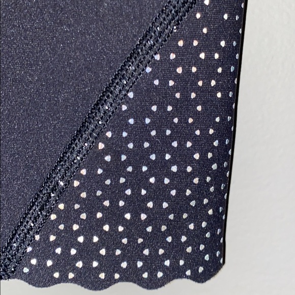 Lululemon Reflective Crop - Picture 5 of 6